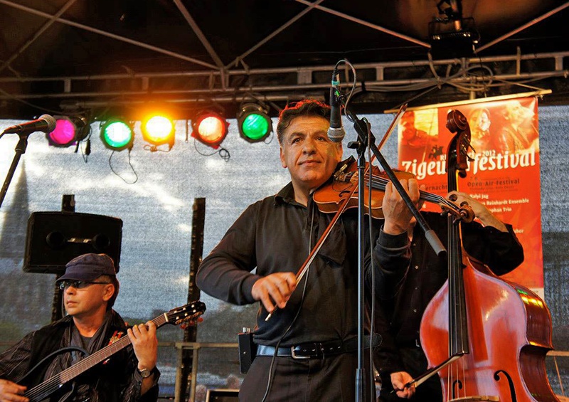 Markus Reinhardt beim Zigeunerfestival 2012